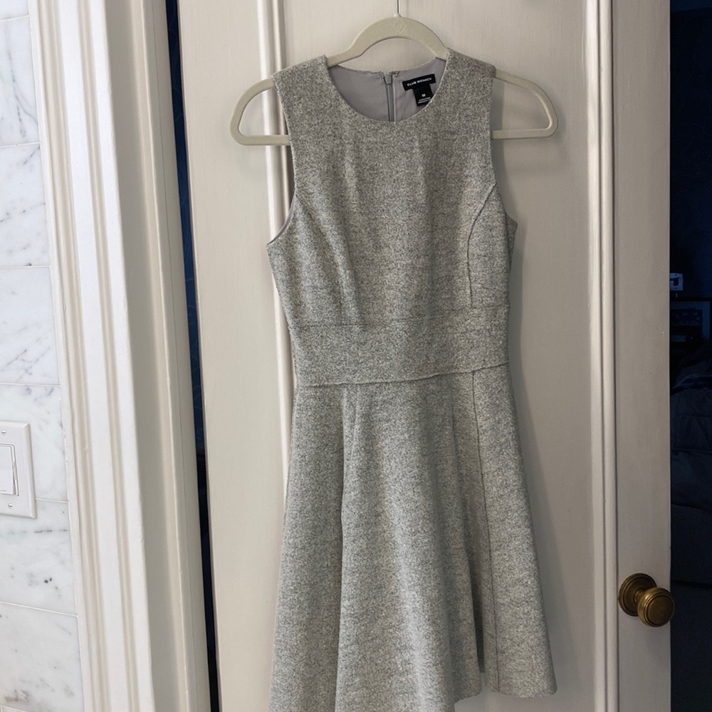 Club Monaco gray dress in perfect condition